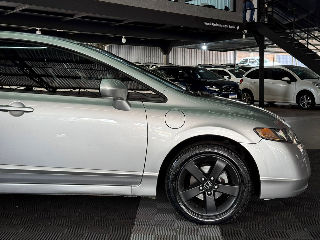 Honda New Civic Lxs 1.8 16v (Flex)