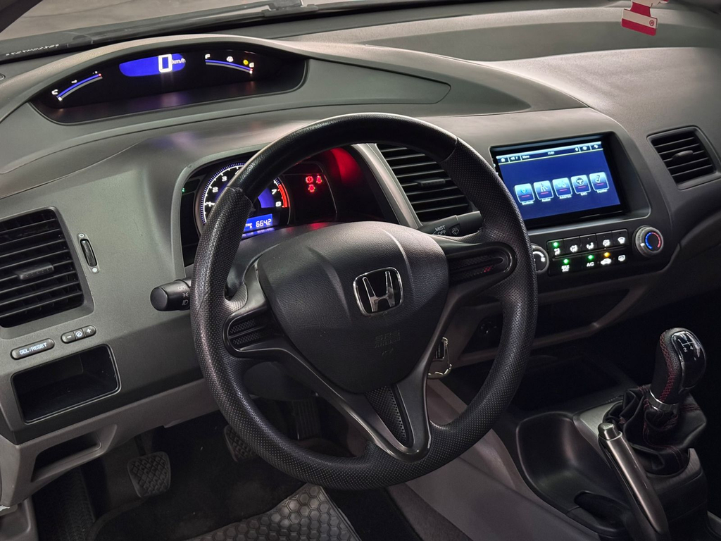 Honda New Civic Lxs 1.8 16v (Flex)