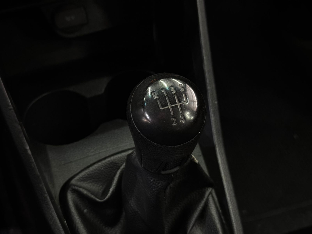 Volkswagen Gol Prata