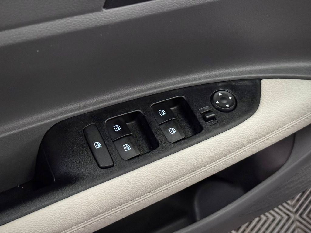 Hyundai Hb20s Platinum 1.0 Tb Flex 12v Aut.