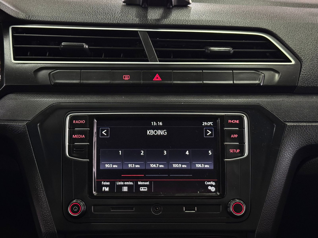 Volkswagen VOYAGE 1.6 MSI FLEX 8V 4P