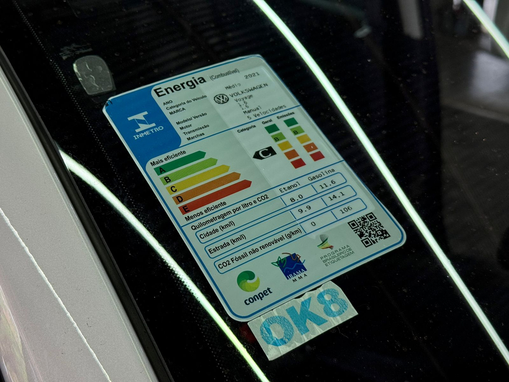 Volkswagen VOYAGE 1.6 MSI FLEX 8V 4P