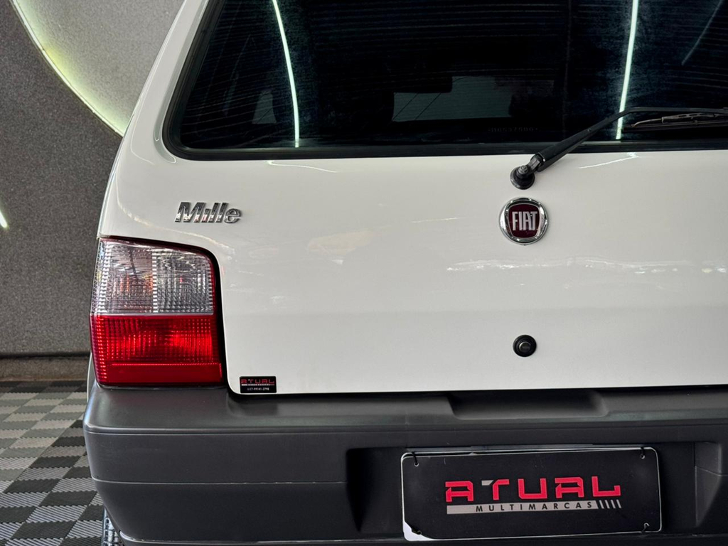 Fiat Uno Mille Fire Economy Way 1.0 (Flex) 4p