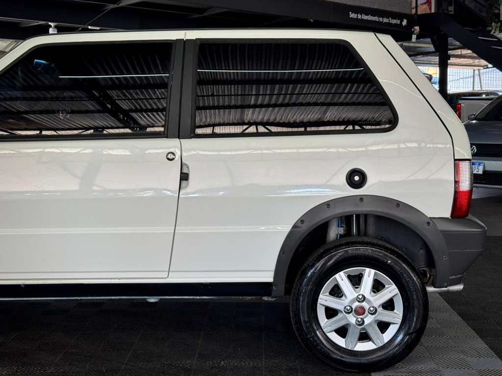 Fiat Uno Mille Fire Economy Way 1.0 (Flex) 4p