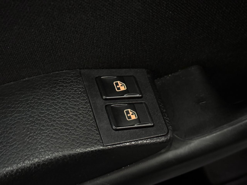 Fiat Uno Mille Fire Economy Way 1.0 (Flex) 4p