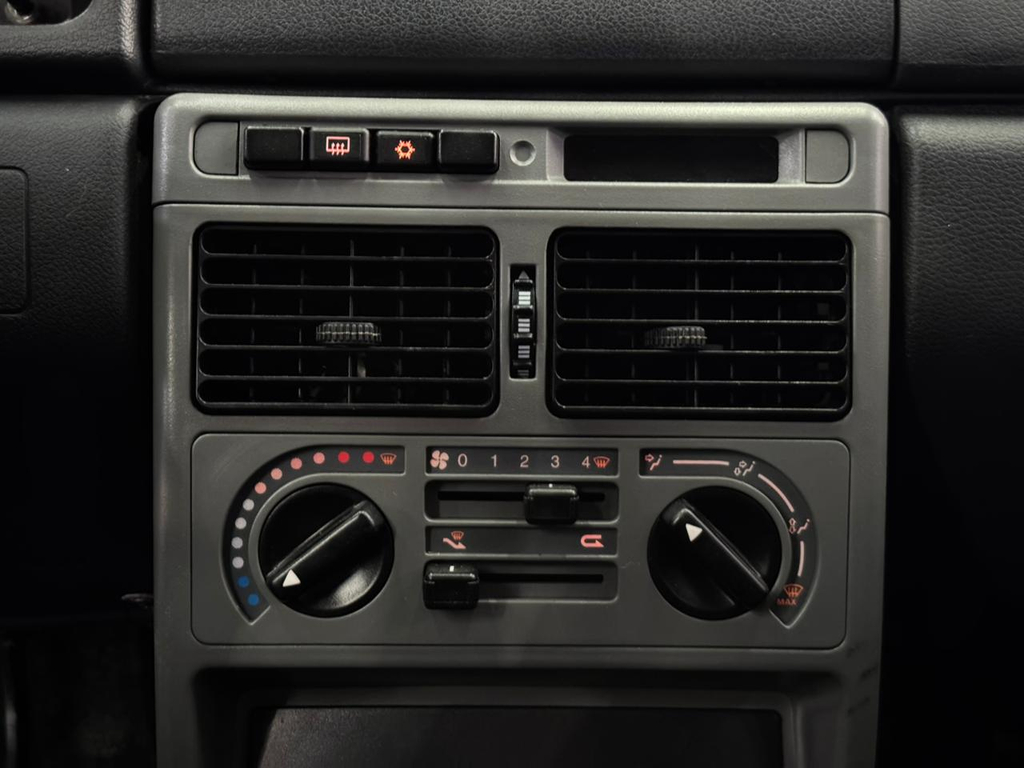 Fiat Uno Mille Fire Economy Way 1.0 (Flex) 4p