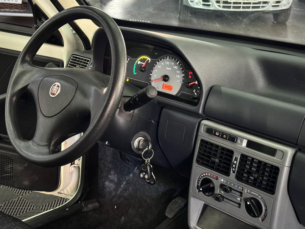 Fiat Uno Mille Fire Economy Way 1.0 (Flex) 4p