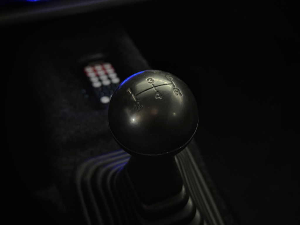 Fiat Uno Mille Fire 1.0 (Flex) 4P