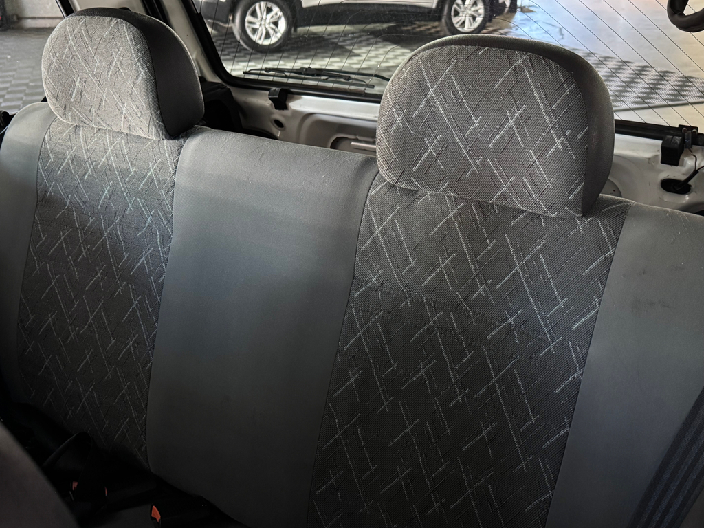 Fiat Uno Mille Fire 1.0 (Flex) 4P