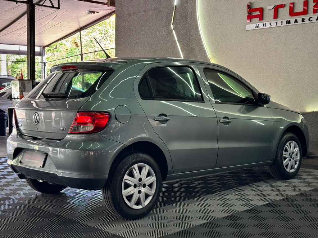 Volkswagen Gol Cinza