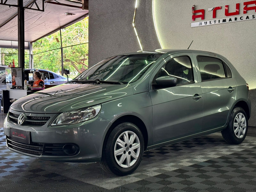 Volkswagen Gol Cinza