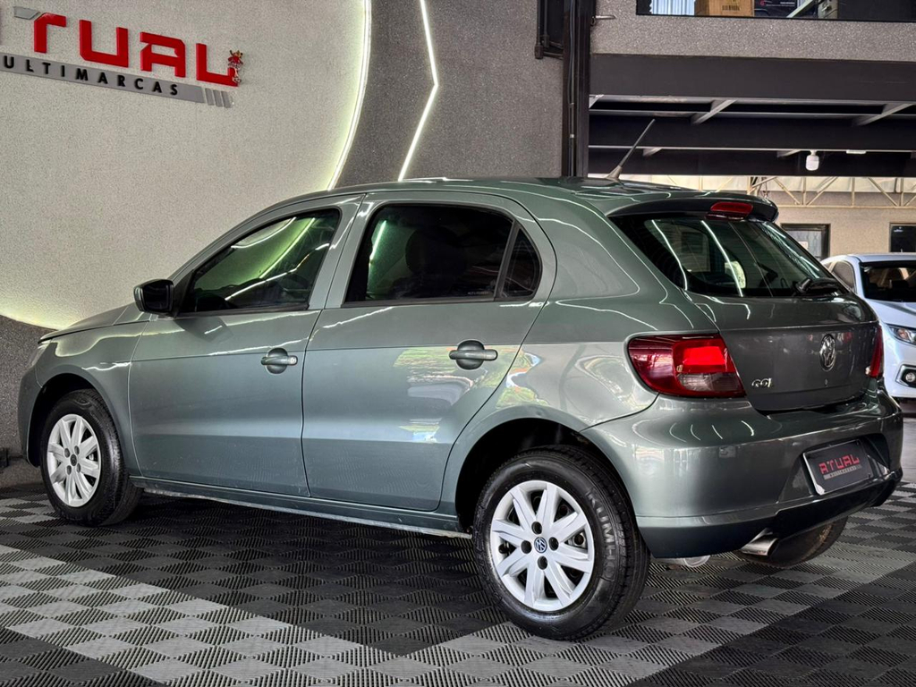 Volkswagen Gol Cinza