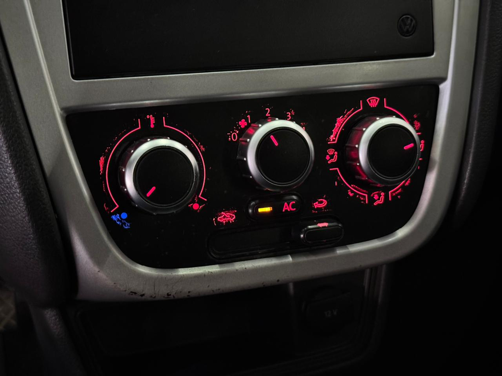 Volkswagen Gol Cinza