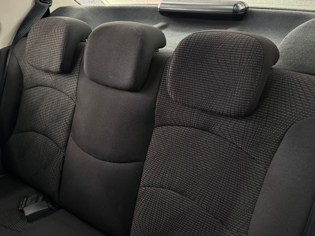 Fiat Siena Essence 1.6 16V (Flex)