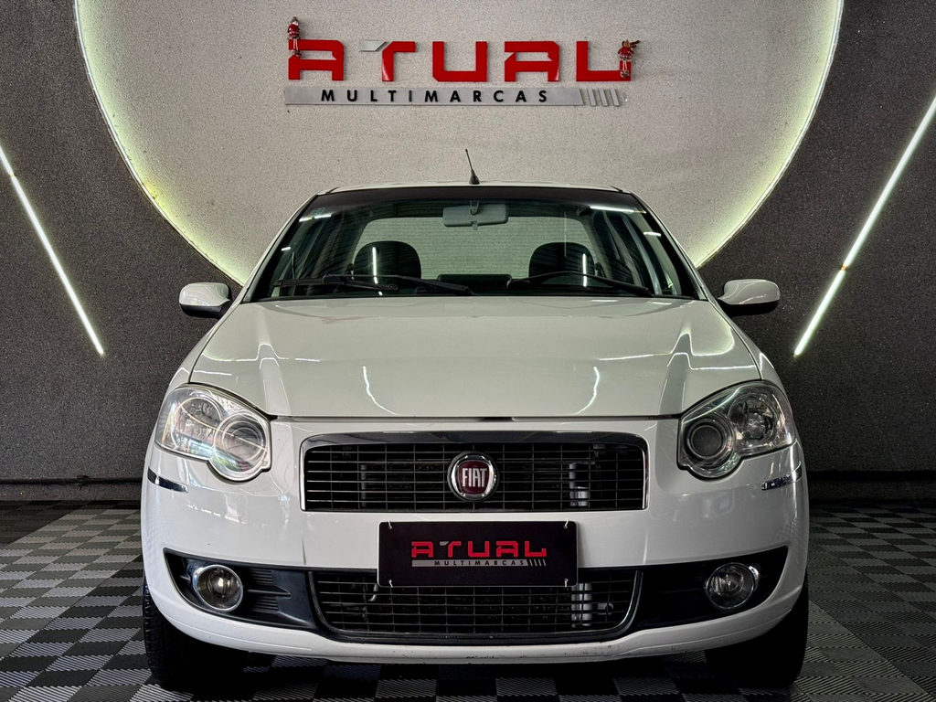 Fiat Siena Essence 1.6 16V (Flex)