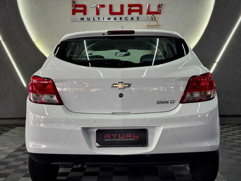 Chevrolet Onix 1.0 Lt Spe/4