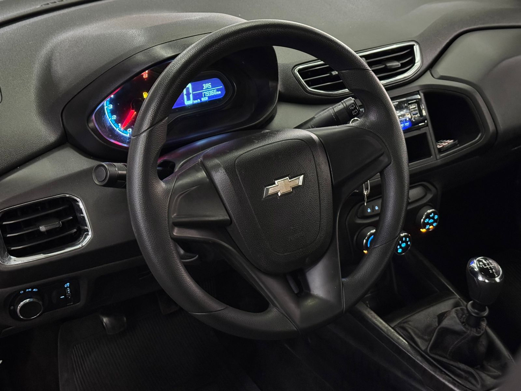 Chevrolet Onix 1.0 Lt Spe/4