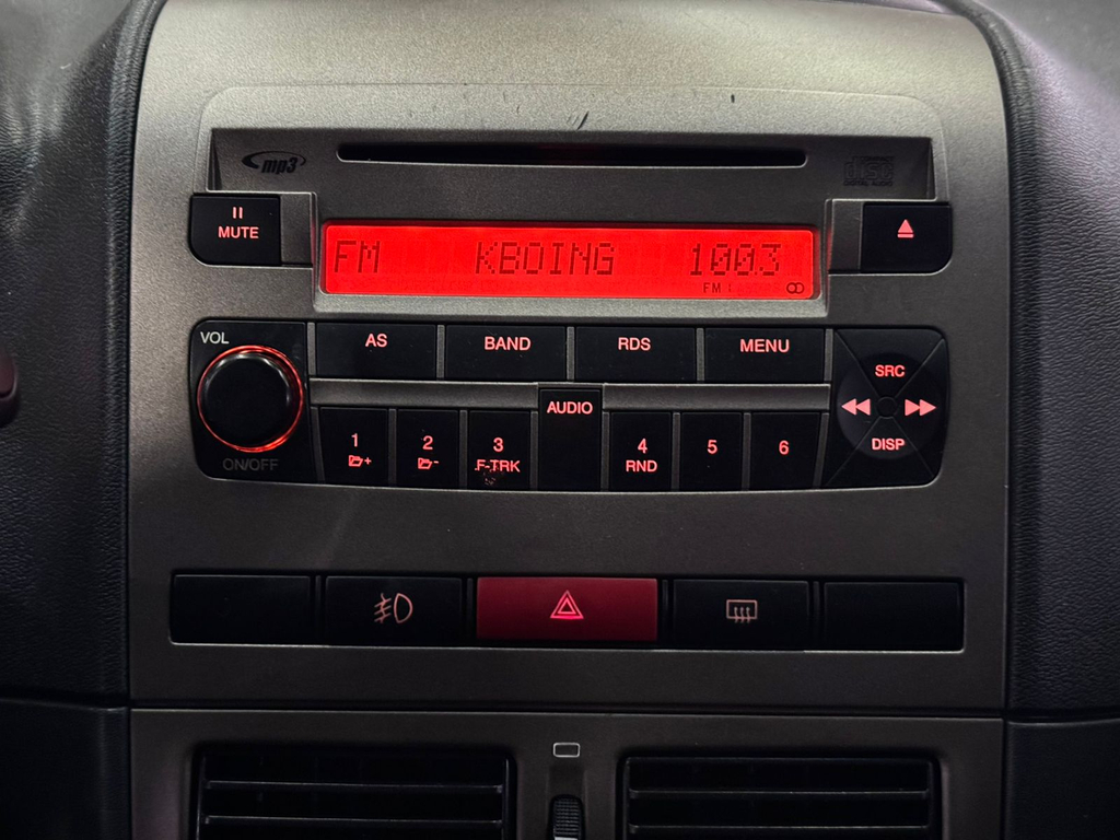 Fiat Palio Weekend Cinza