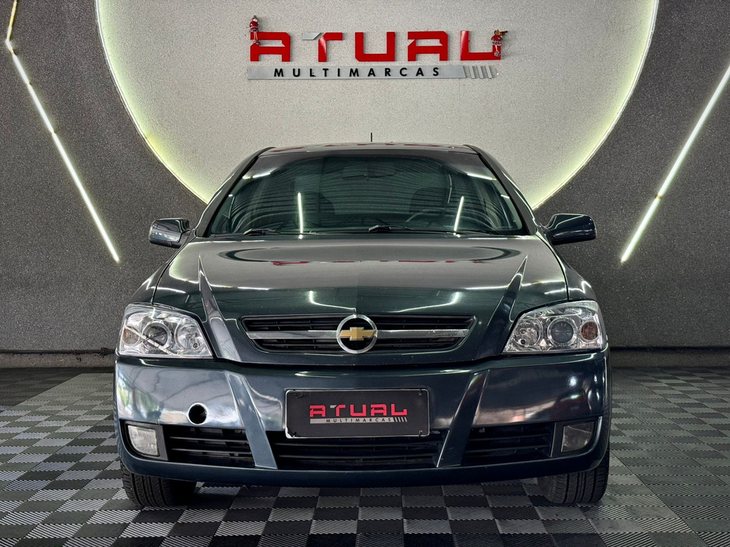 Chevrolet Astra Sedan Cinza