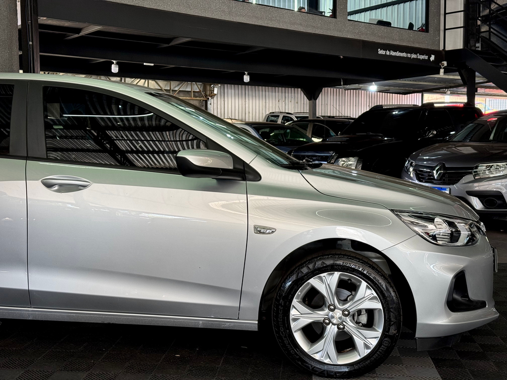 Chevrolet Onix Hatch Ltz 1.0 12v Tb Flex 5p Aut.