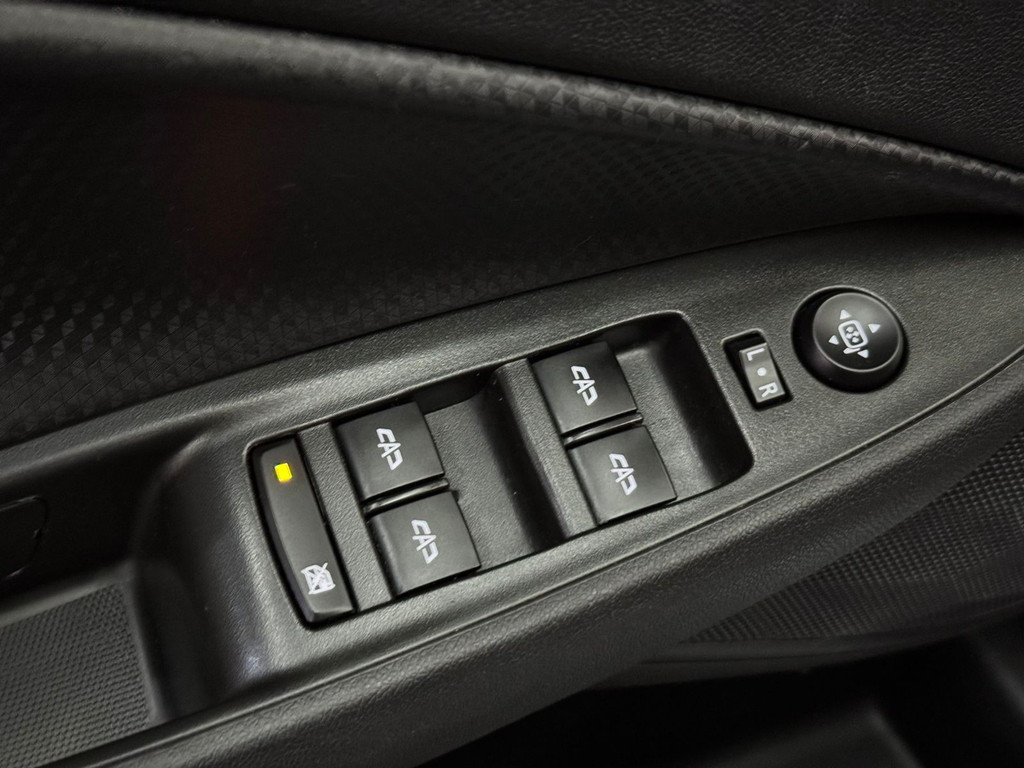 Chevrolet Onix Sedan Plus Ltz 1.0 12v Tb Flex Mec.