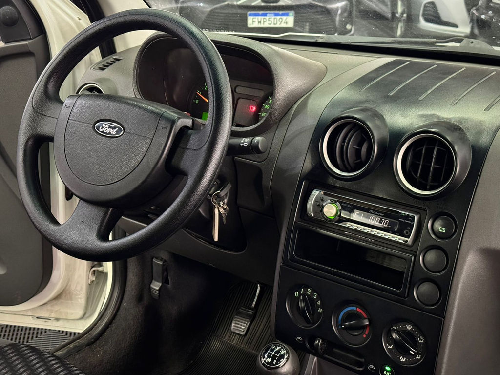 Ford EcoSport Branco