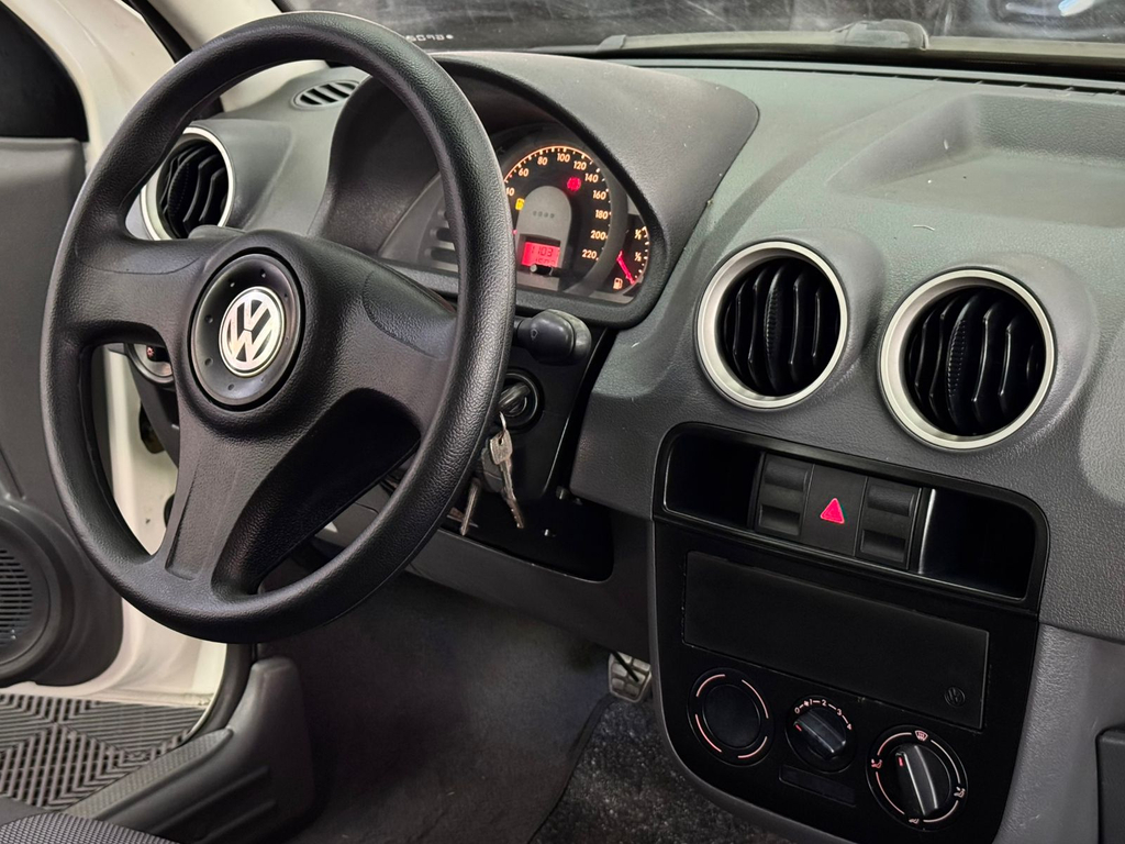 Volkswagen Gol Branco