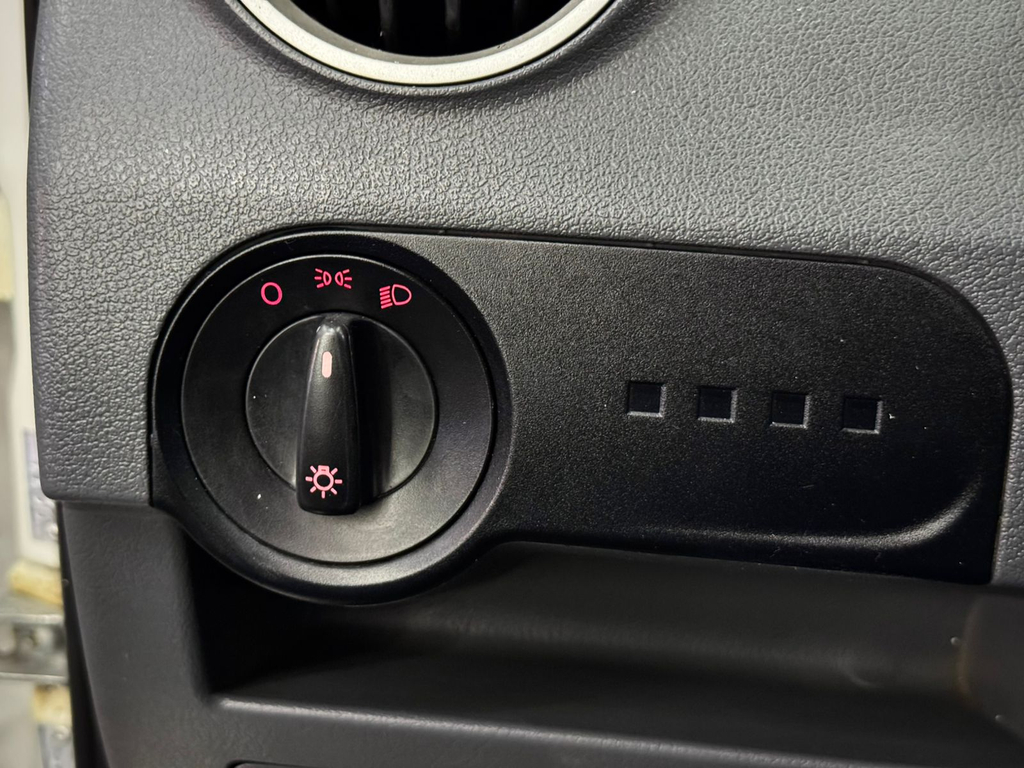 Volkswagen Gol Branco