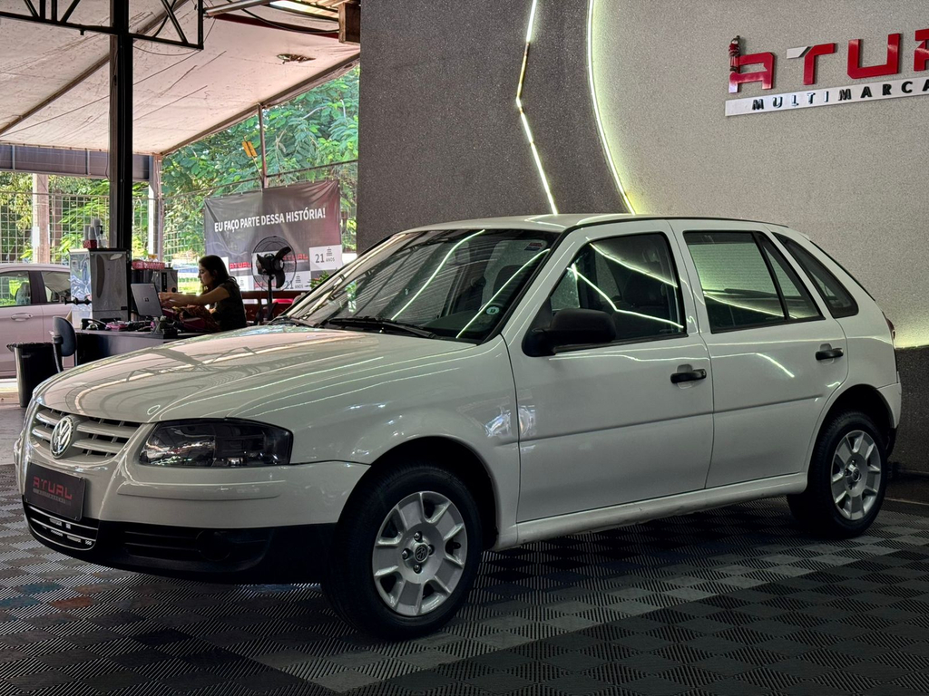 Volkswagen Gol Branco