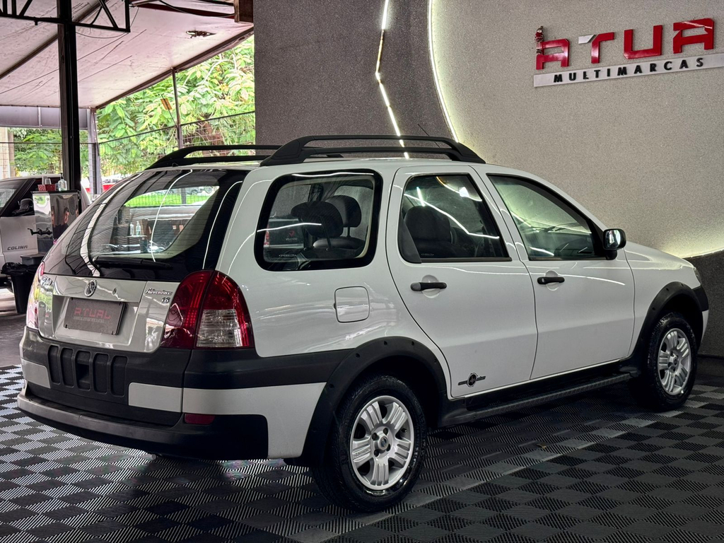 Fiat Palio Weekend Branco