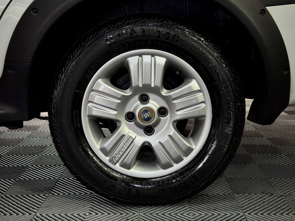 Fiat Palio Weekend Branco