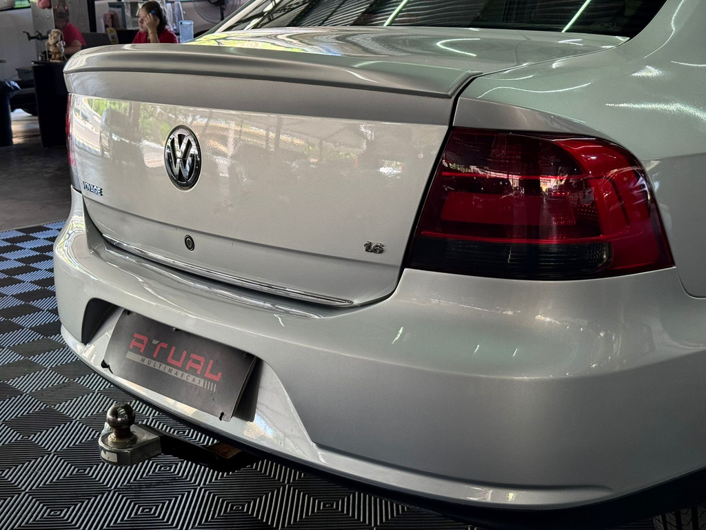 Volkswagen Voyage (G6) Comfortline 1.6 (Flex)