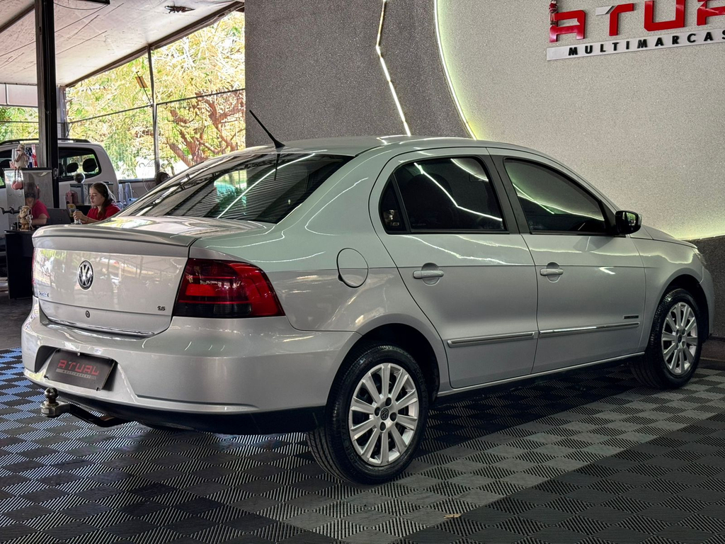 Volkswagen Voyage (G6) Comfortline 1.6 (Flex)