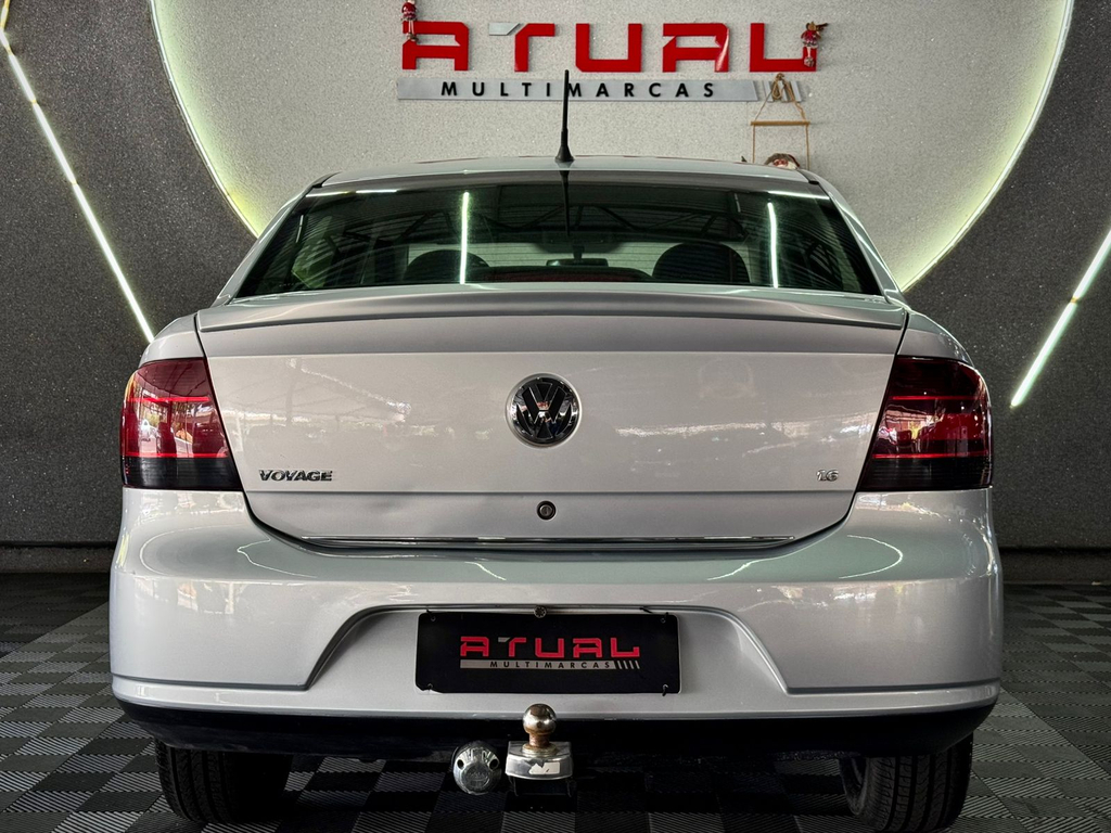 Volkswagen Voyage (G6) Comfortline 1.6 (Flex)