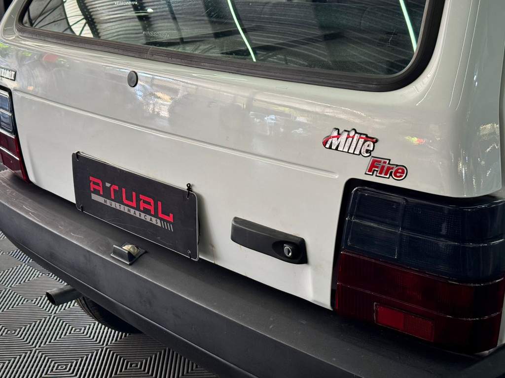 Fiat Uno Branco