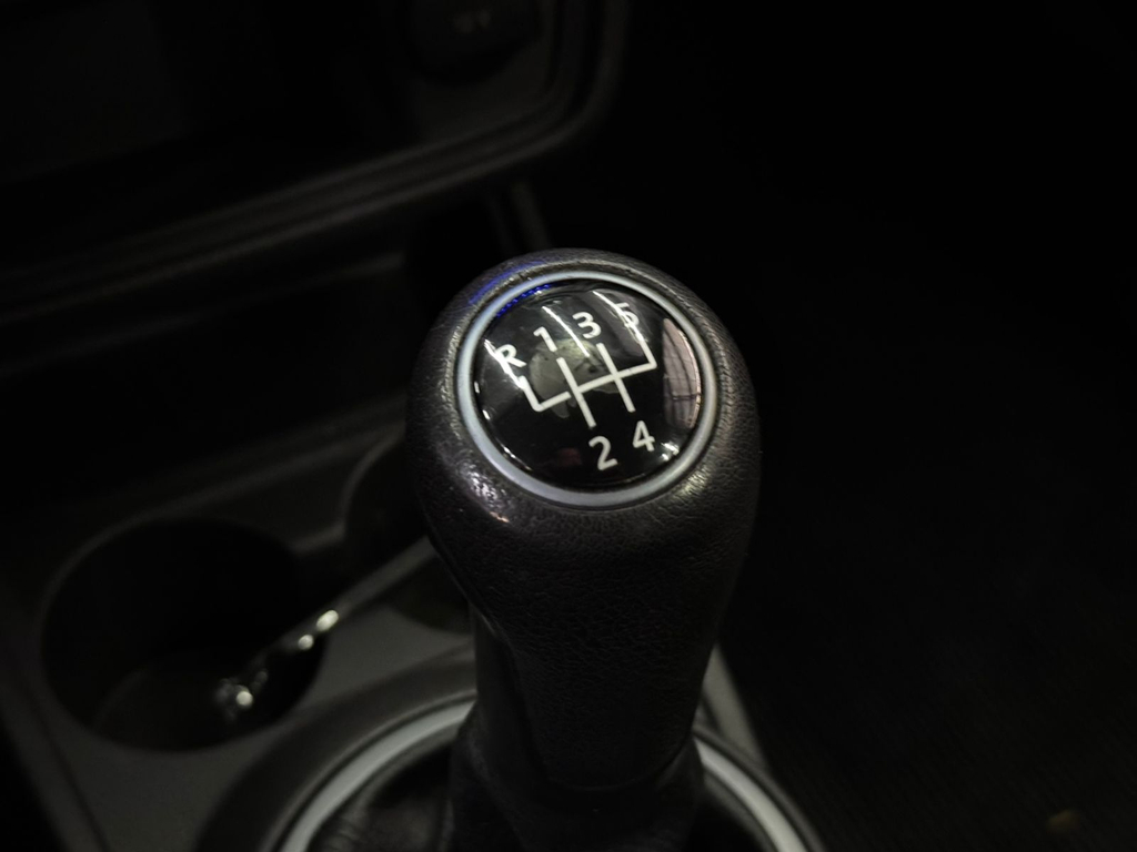 Volkswagen Voyage Trend 1.6 (Flex)