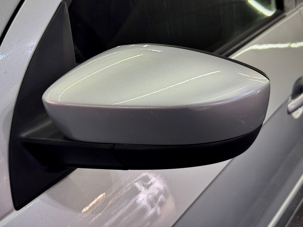 Volkswagen Voyage Trend 1.6 (Flex)