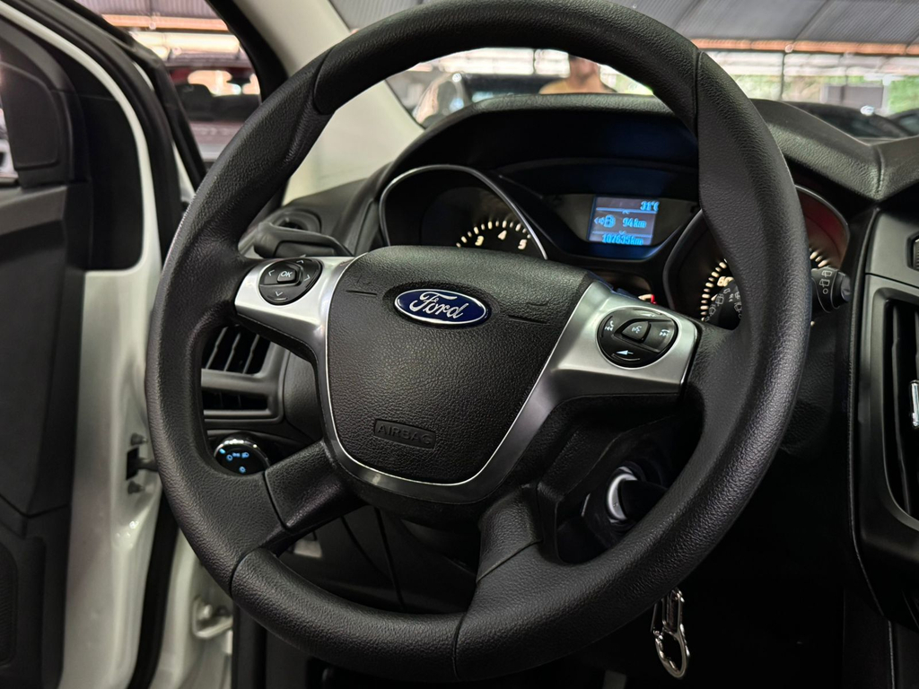 Ford Hatch 1.6 S Flex 16v 5p