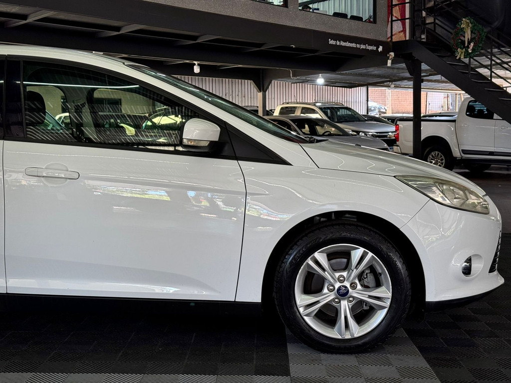 Ford Hatch 1.6 S Flex 16v 5p