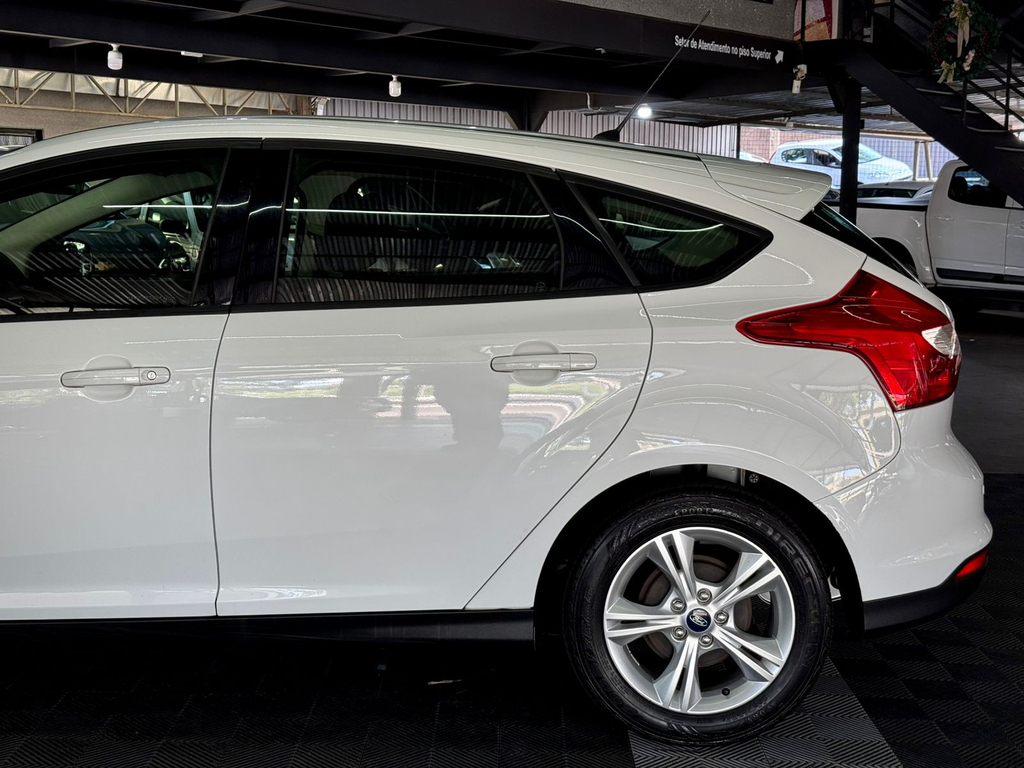 Ford Hatch 1.6 S Flex 16v 5p