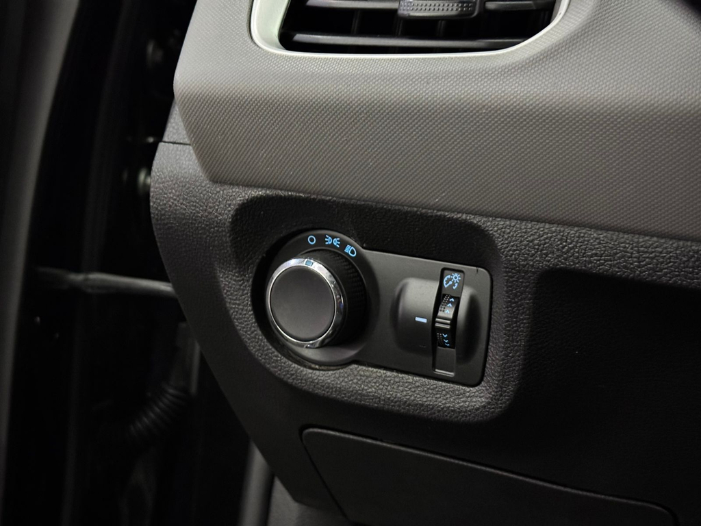 Chevrolet Onix 1.0 LT Flex