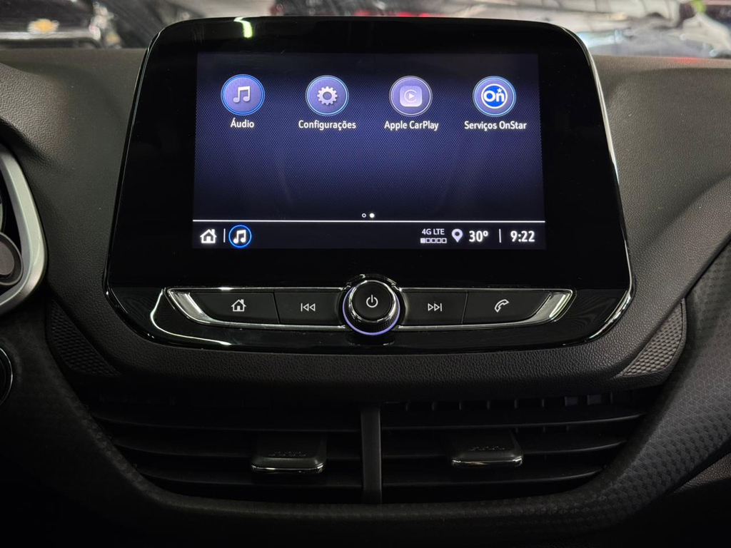 Chevrolet Onix Sedan Prata