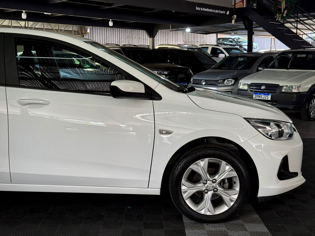 Chevrolet Onix Hatch Ltz 1.0 12v Tb Flex 5p Aut.