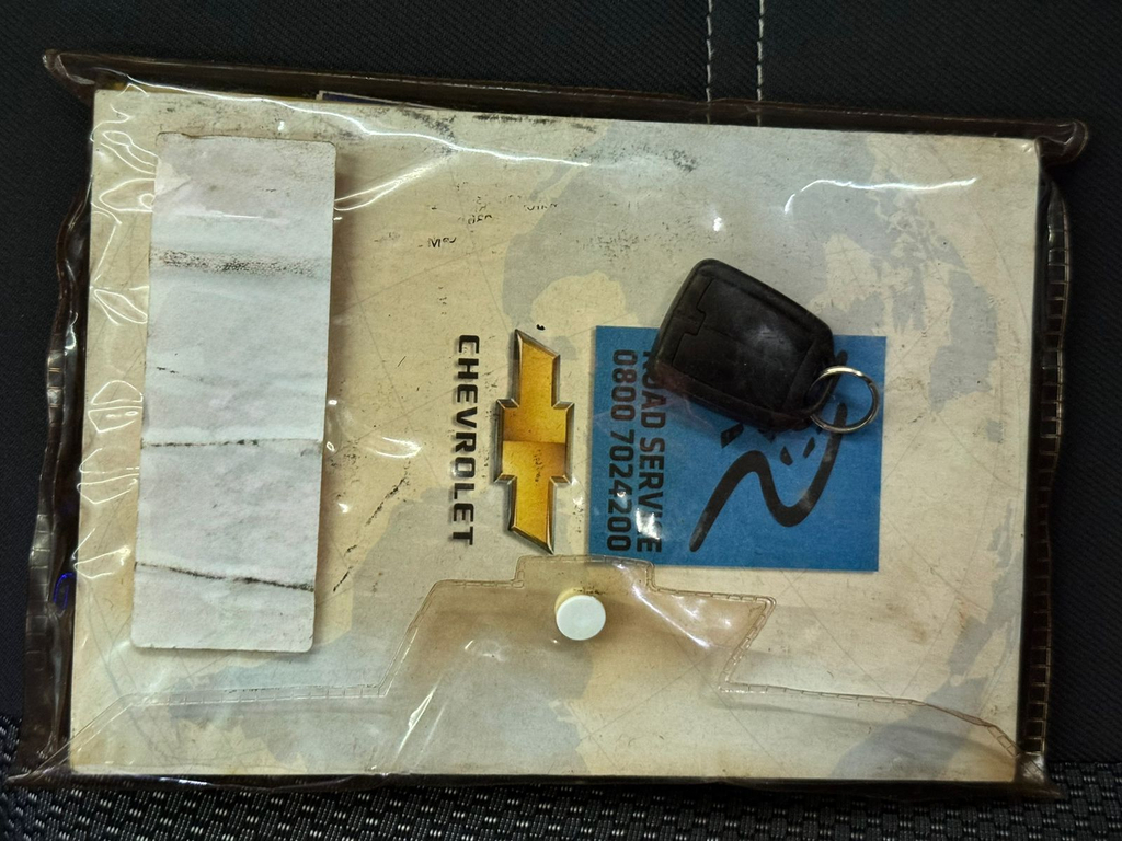 Chevrolet Prisma Cinza