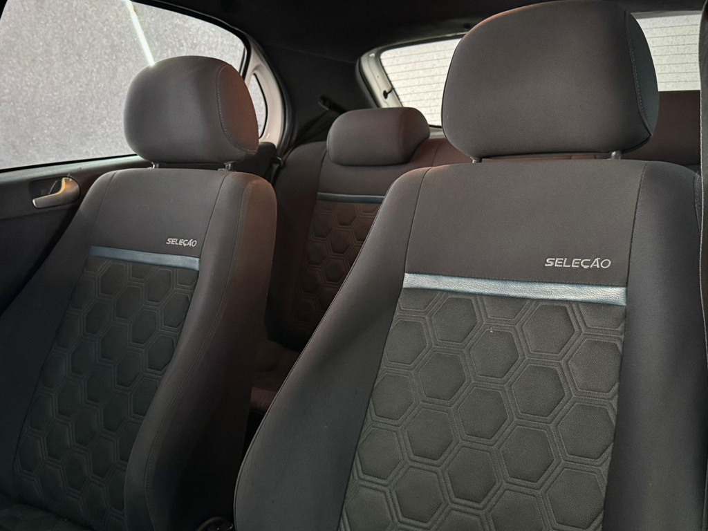 Volkswagen Gol Branco