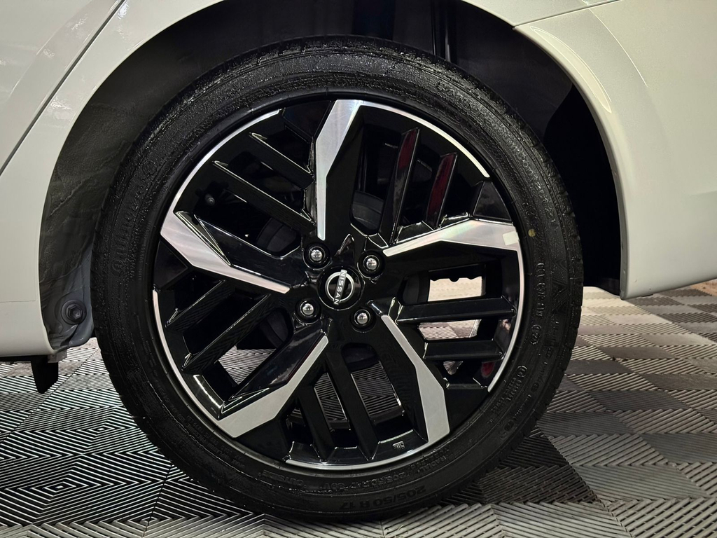 Nissan Versa Exclusive 1.6 16v Flex Aut.