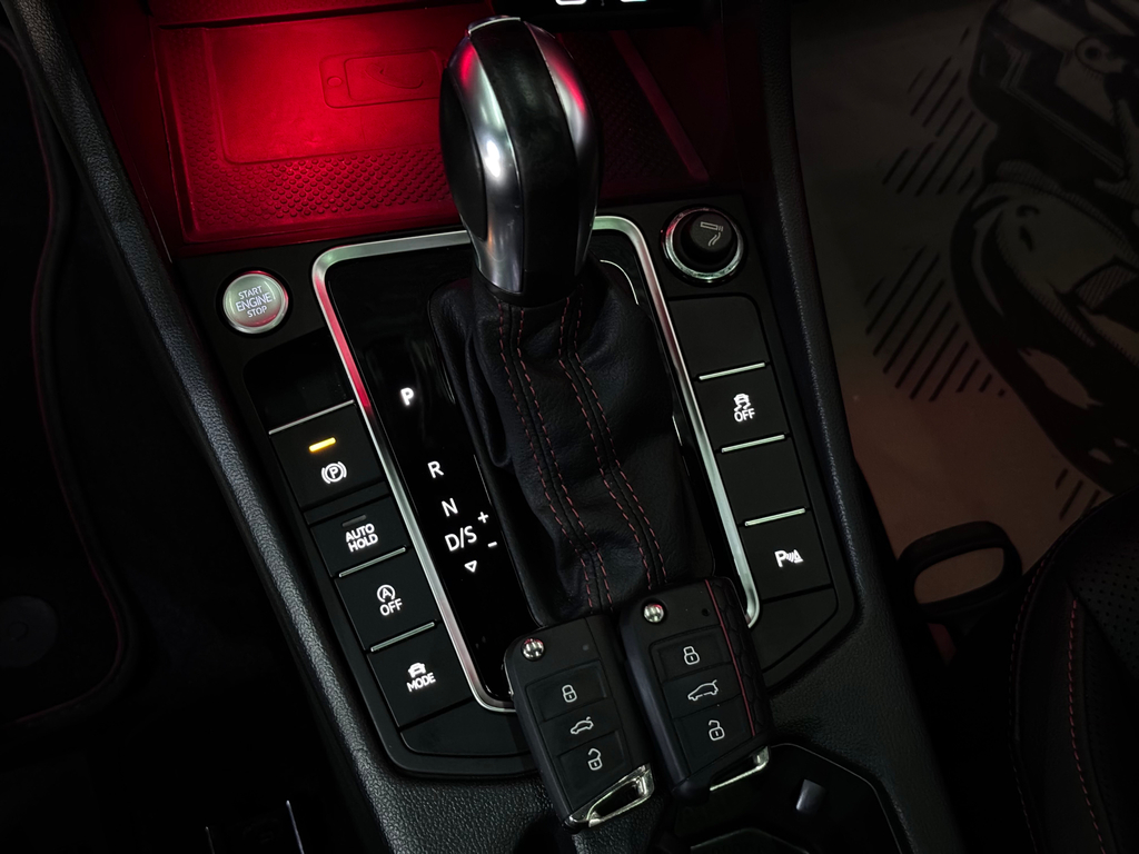 Volkswagen JETTA GLI 350 TSI 2.0 16V 4P AUT.