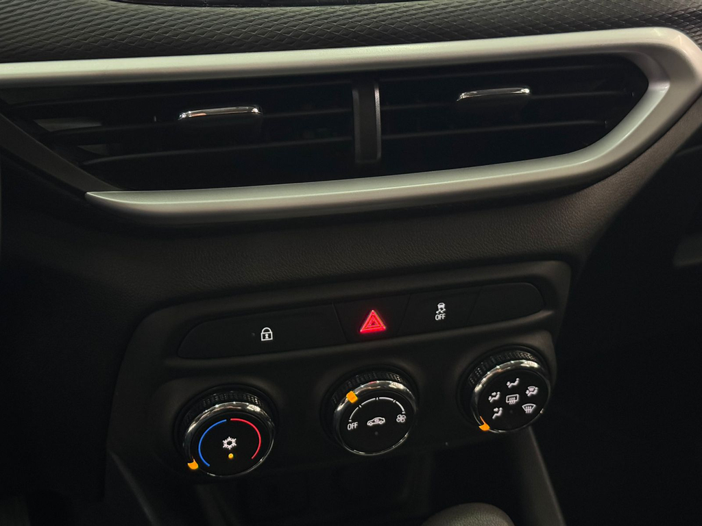 Chevrolet Tracker Azul