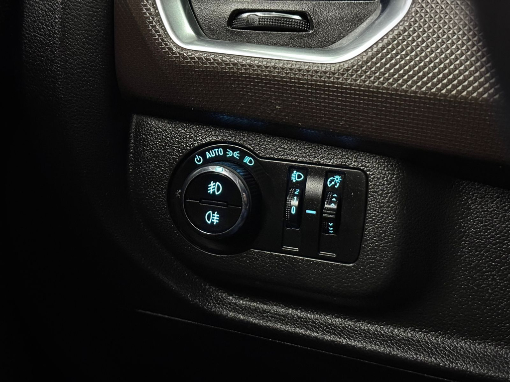 Chevrolet Spin Prata