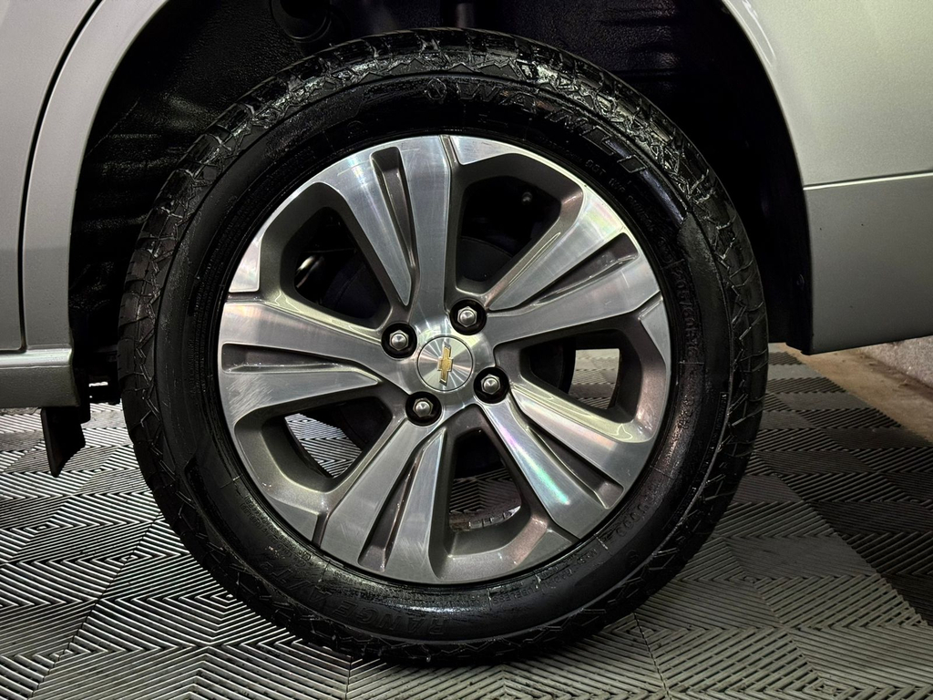 Chevrolet Spin Prata